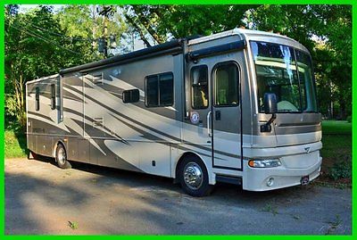 2007 Fleetwood Expedition 38N 38' 300 HP CAT Diesel 3 Slide Outs 50 AMP Tow PKG