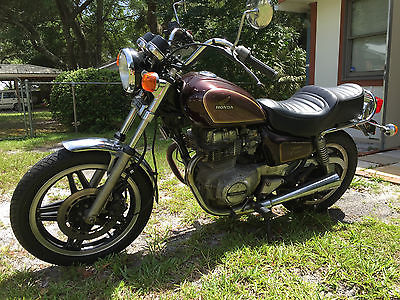 Honda : Other Honda Motorcycle 400/4, 1971, brown, in great shape