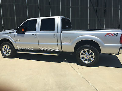 Ford : F-250 Silver Ford F250 4x4 Crew Cab Lariat 6.7 v8 Diesel (Showroom Condition)