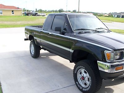 Toyota : Other EXT CAB 95 sr 5 pickup