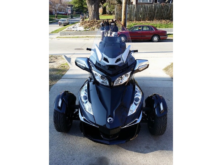 2014 Can-Am Spyder RT-S SPECIAL SERIES SE6