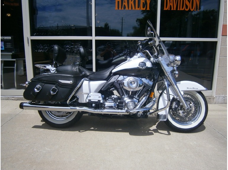 2008 Harley-Davidson FLHRC - Road King Classic