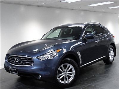 Infiniti : FX AWD 4dr 2009 infiniti fx 35 awd nav rear camera a c heated sts pdc xenon moonroof 18 whls