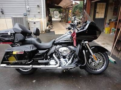 Harley-Davidson : Touring 2013 harley davidson road glide ultra black with low mileage and options