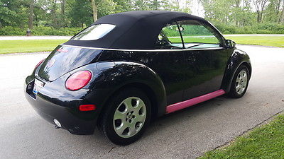 Volkswagen : Beetle-New 2dr convertible Pink & Black Convertible Beetle