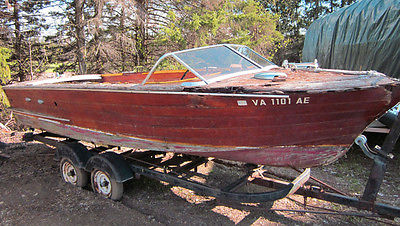 1955 22' Chris Craft Continental