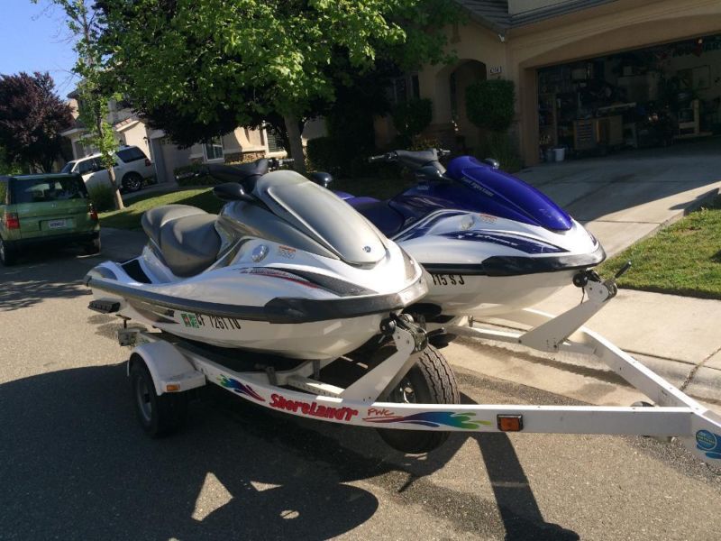 2002,2003,FX 140 jets skiis, 60 MPH, Clean, Dual trailer,