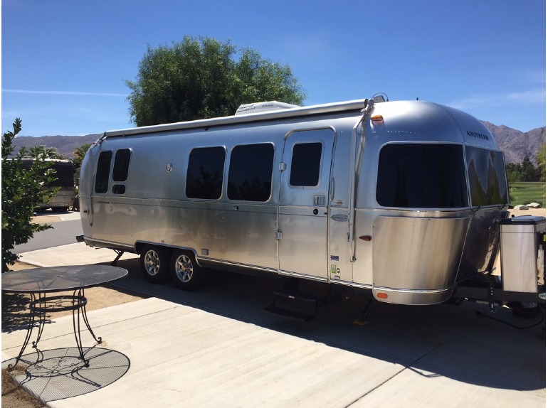 2014 Airstream Flying Cloud 28