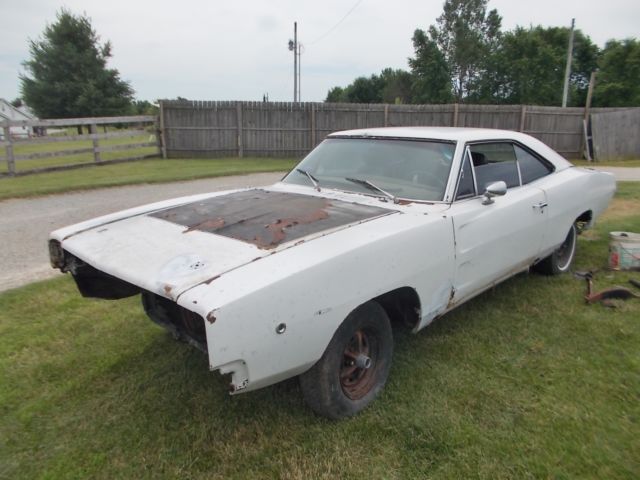 Dodge : Charger 1968 dodge charger sport coupe came 383 hp 4 speed car