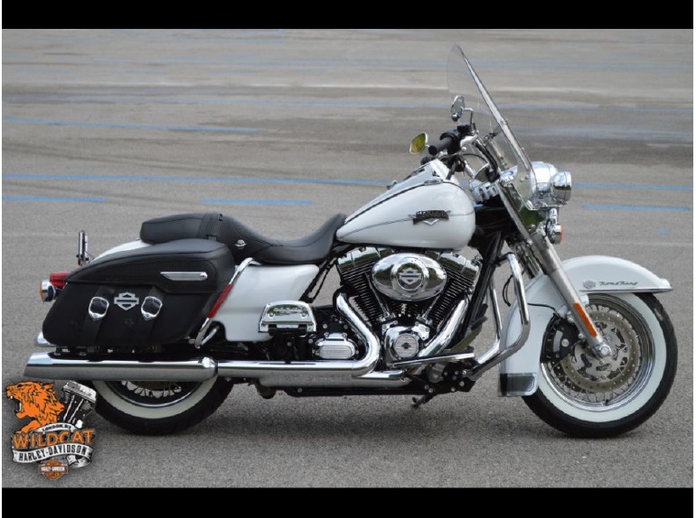 2012 Harley-Davidson FLHRC-Road King Classic