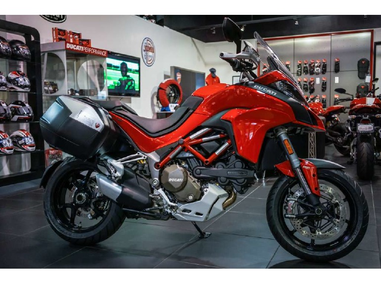 2015 Ducati Multistrada 1200 S Touring Pack