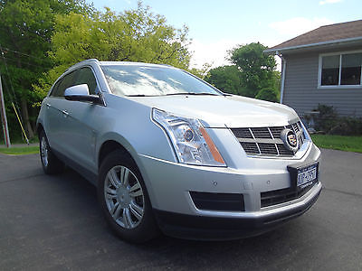 Cadillac : SRX Luxury Sport Utility 4-Door Real Clean, Low Mileage ,Grey  Leather Interior, Silver-Must Sell to Settle Esta