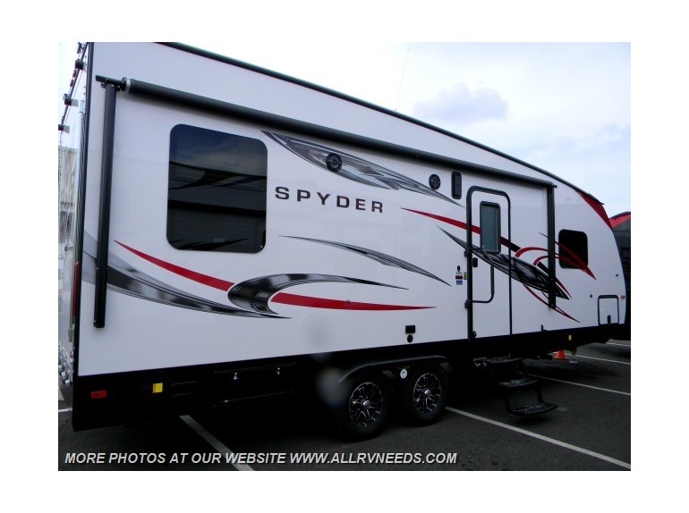 2016 Winnebago Spyder 24FQ