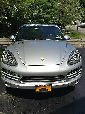 Porsche : Cayenne Tiptronic PORSCHE CAYENNE TIPTRONIC-PRIVATE OWNER