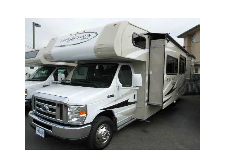 2015 Coachmen Leprechaun 319DS (Ford)