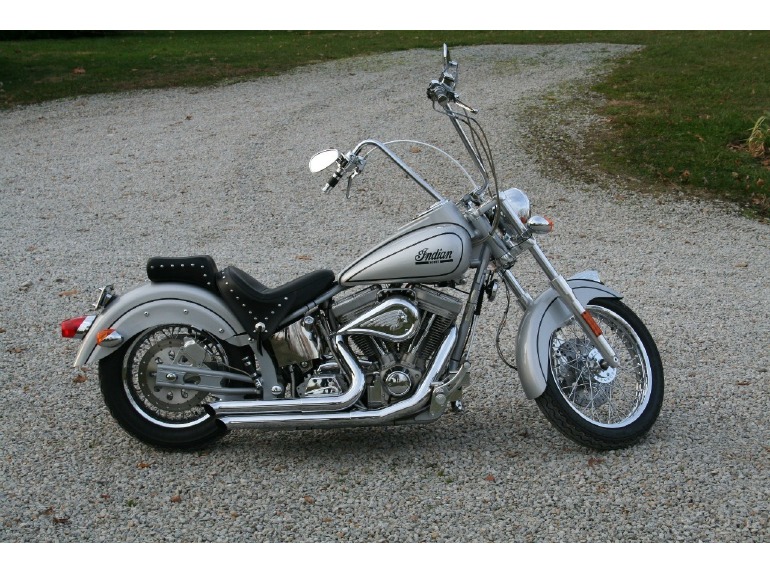 2002 Indian Scout DELUXE