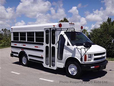 Chevrolet : Express G3500 School Bus 2002 chevrolet 3500 cutaway 64 k miles 14 passenger school shuttle bus 5.7 l v 8
