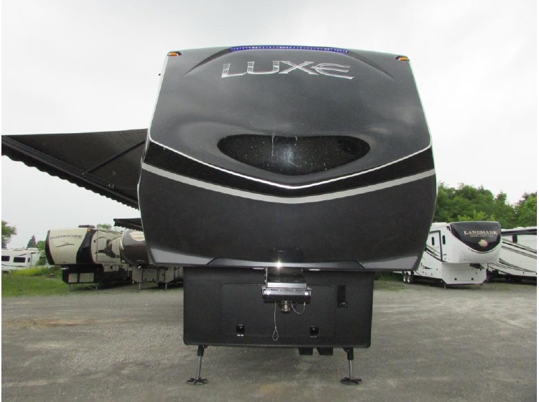 2016 Augusta Rv Luxe 39FB