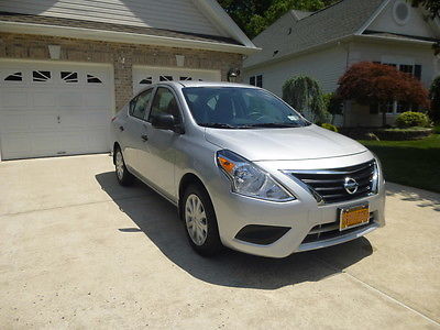 Nissan : Versa 1.6 S  2015 1.6 s 1.6 l i 4 16 v automatic front wheel drive 300 miles