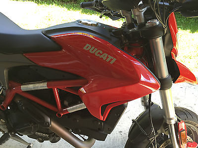 Ducati : Hypermotard 2014 ducati hypermotard 1050 miles