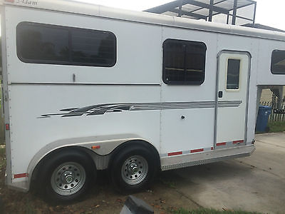 07 Adams 2 Horse Straight-load G/N Trailer with Ramp. NO RESERVE