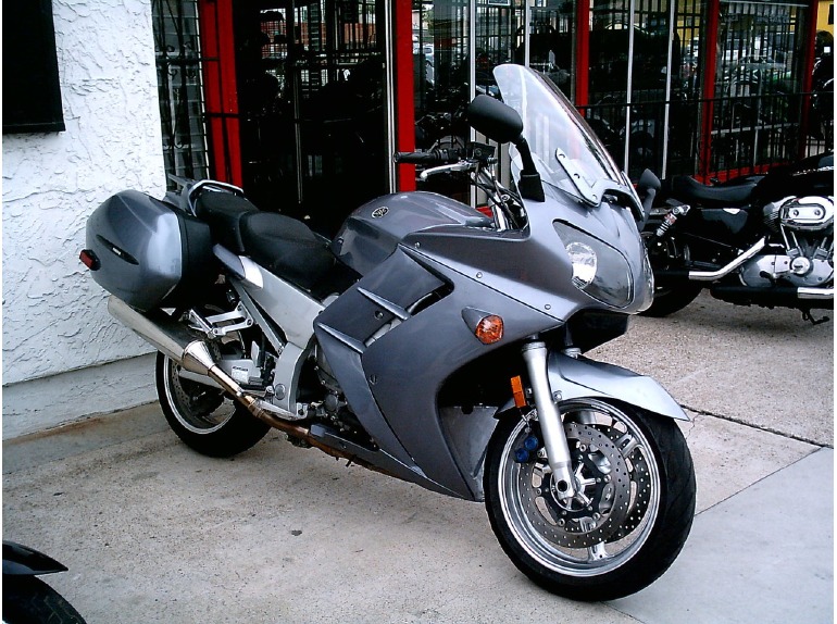2004 Yamaha FJR1300