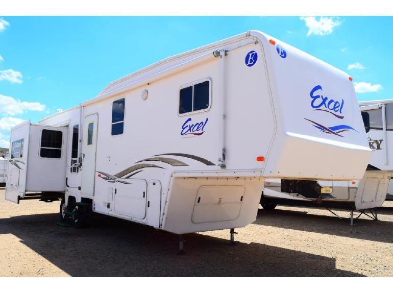 2003 Excel Classic Series 33FKE