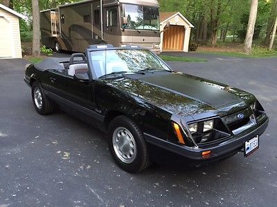 Ford : Mustang GT 1985 mustang gt convertable