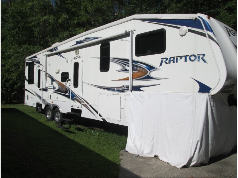 2011 Keystone Raptor 300MP