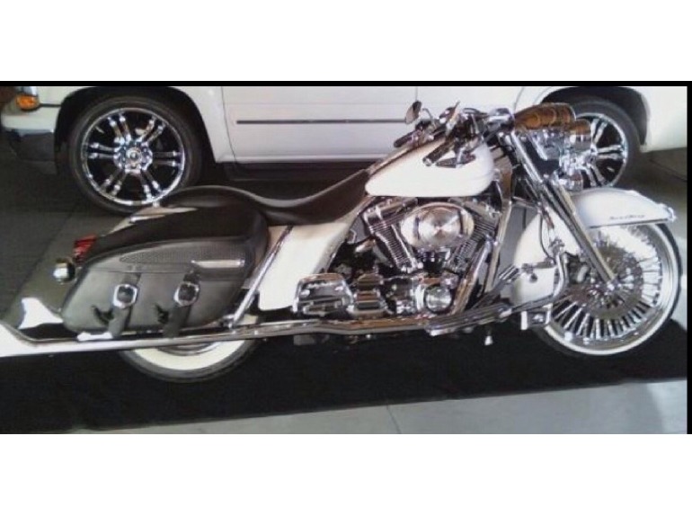 2004 Harley-Davidson Road King CLASSIC