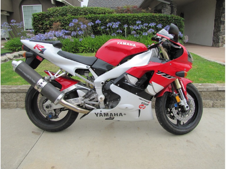 1999 Yamaha Yzf R1