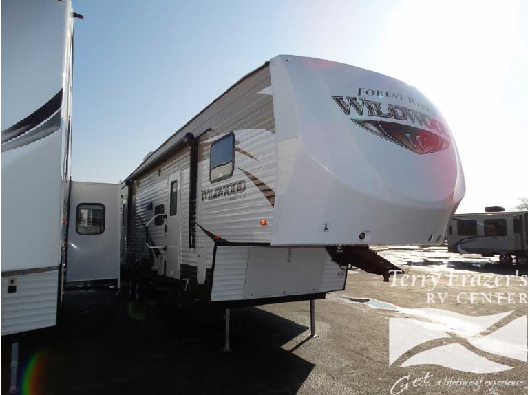 2015 Forest River Wildwood Mid-Profile 33BHOK