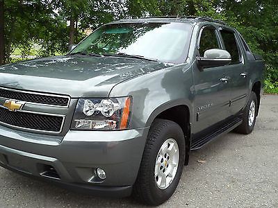 Chevrolet : Avalanche LS 2011 chevrolet avalanche only 35 k miles