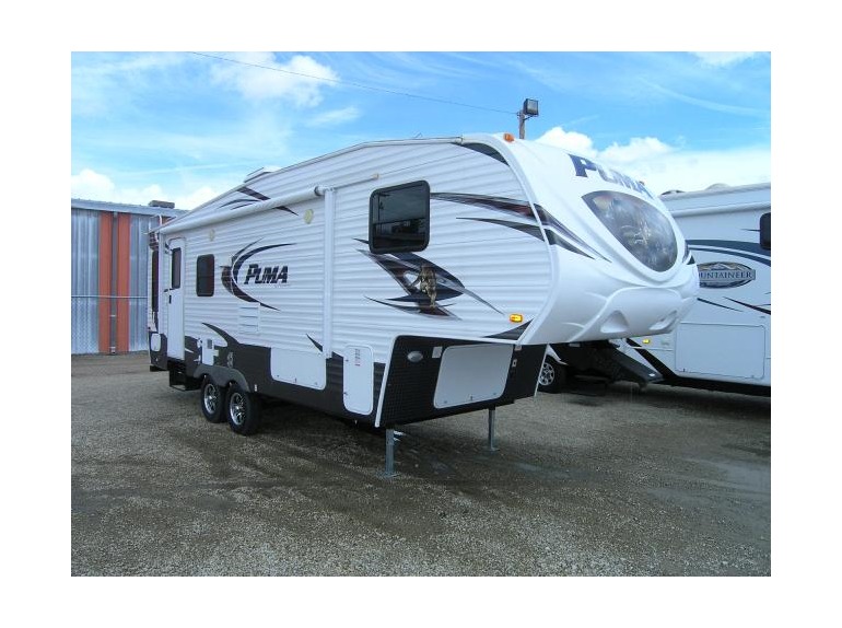 2013 Forest River Puma 253FBS