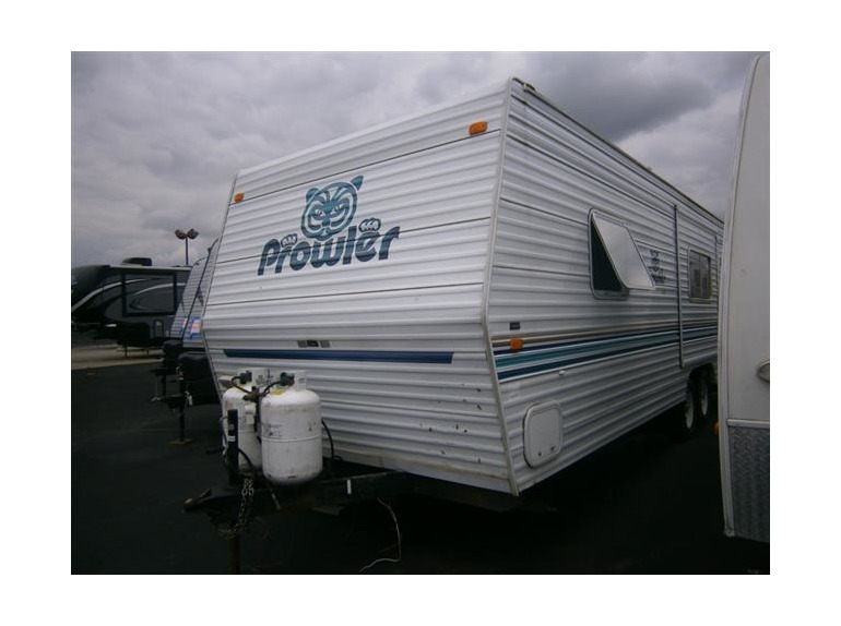 2002 Fleetwood Prowler 25