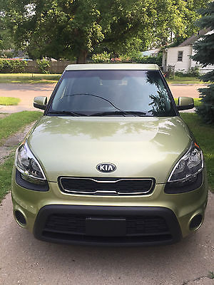 Kia : Soul Plus Hatchback 4-Door 2013 kia soul plus hatchback 4 door 2.0 l alien green low mileage free carfax