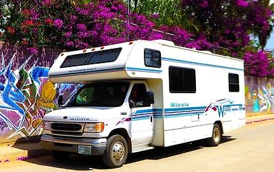 Winnebago 27ft with Ford V10 engine E450. Great condition. Includes many extras.