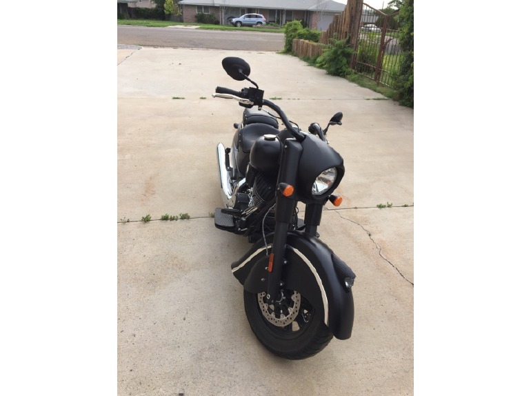 2016 Indian Chief DARK HORSE