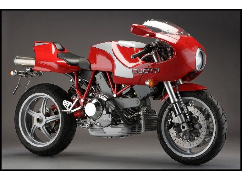 2002 Ducati Mh900