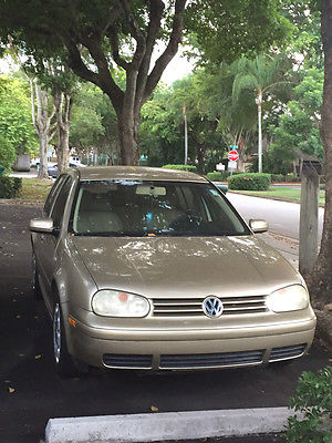 Volkswagen : Golf GL Volkswagen Golf 2003/4 doors/ HB/ GL/ AT