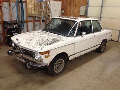 BMW : 2002 Base 1973 bmw 2002 white w navy blue interior 4 spd manual sunroof complete