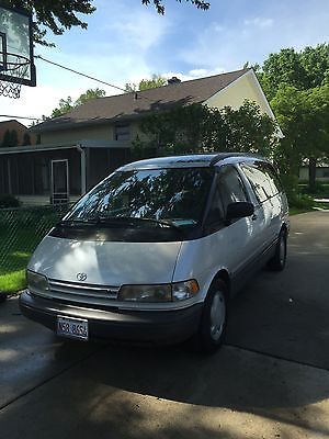 Toyota : Previa LE Toyota Previa 1993 LE