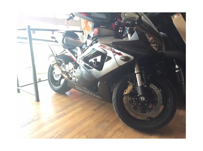 2000 Honda CBR929RR