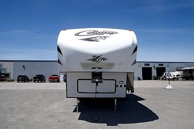 Half Ton Tow 5th Wheel Cougar X-Lite 26RLS Rear Living Camper Only 6885 lbs