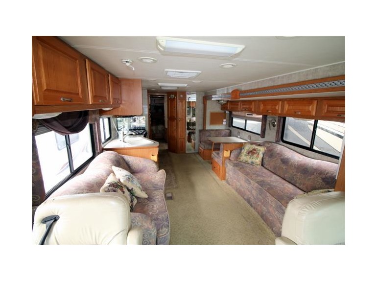 2004 Coachmen Cross Country 36