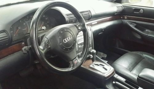 Audi : A4 Luxury Sedan 4-Door 2001 audi a 4 quattro awd 2.8 v 6 30 valve fully loaded