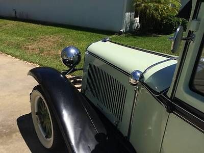 Chrysler : Other Coupe 2-door w/rumble seat Very Rare 1929 Chrysler Coupe w/rumble seat.