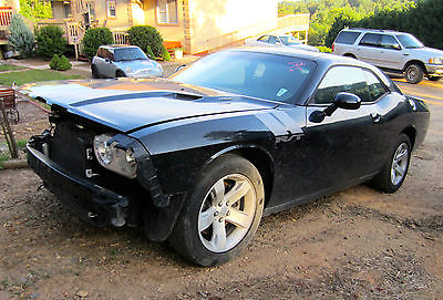 Dodge : Challenger R/T Coupe Low 28K Mi, 5.7L V8 HEMI, 6-Speed Manual, Black ~ repairable salvage ~ wrecked