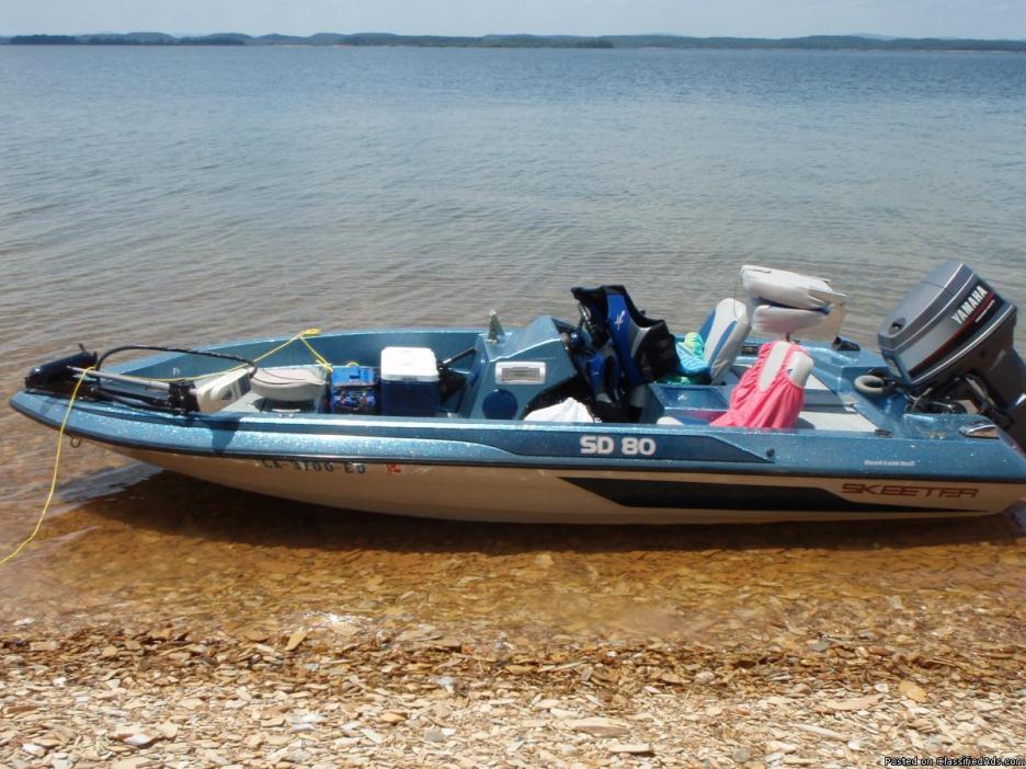 1990 Skeeter Bass Boat