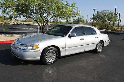 Lincoln : Town Car town car 1998 lincoln town car cartier only 69 k immaculate condition